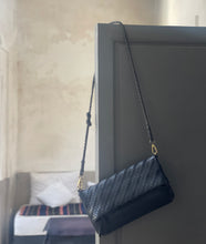 Ladda upp bild till gallerivisning, BRAID LEATHER FOLD BAG-Black Rebel