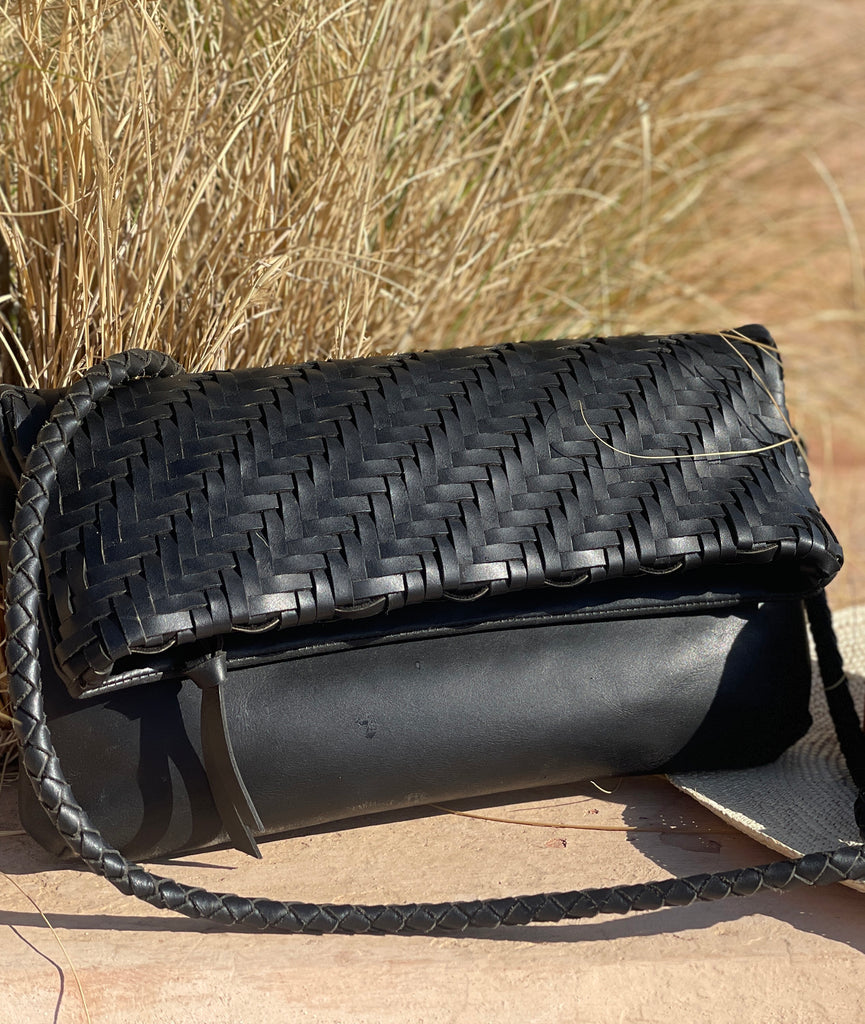 BRAID LEATHER FOLD BAG-Black Rebel