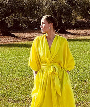 Ladda upp bild till gallerivisning, Jessi Wrap Dress - Vibrant Sunrise